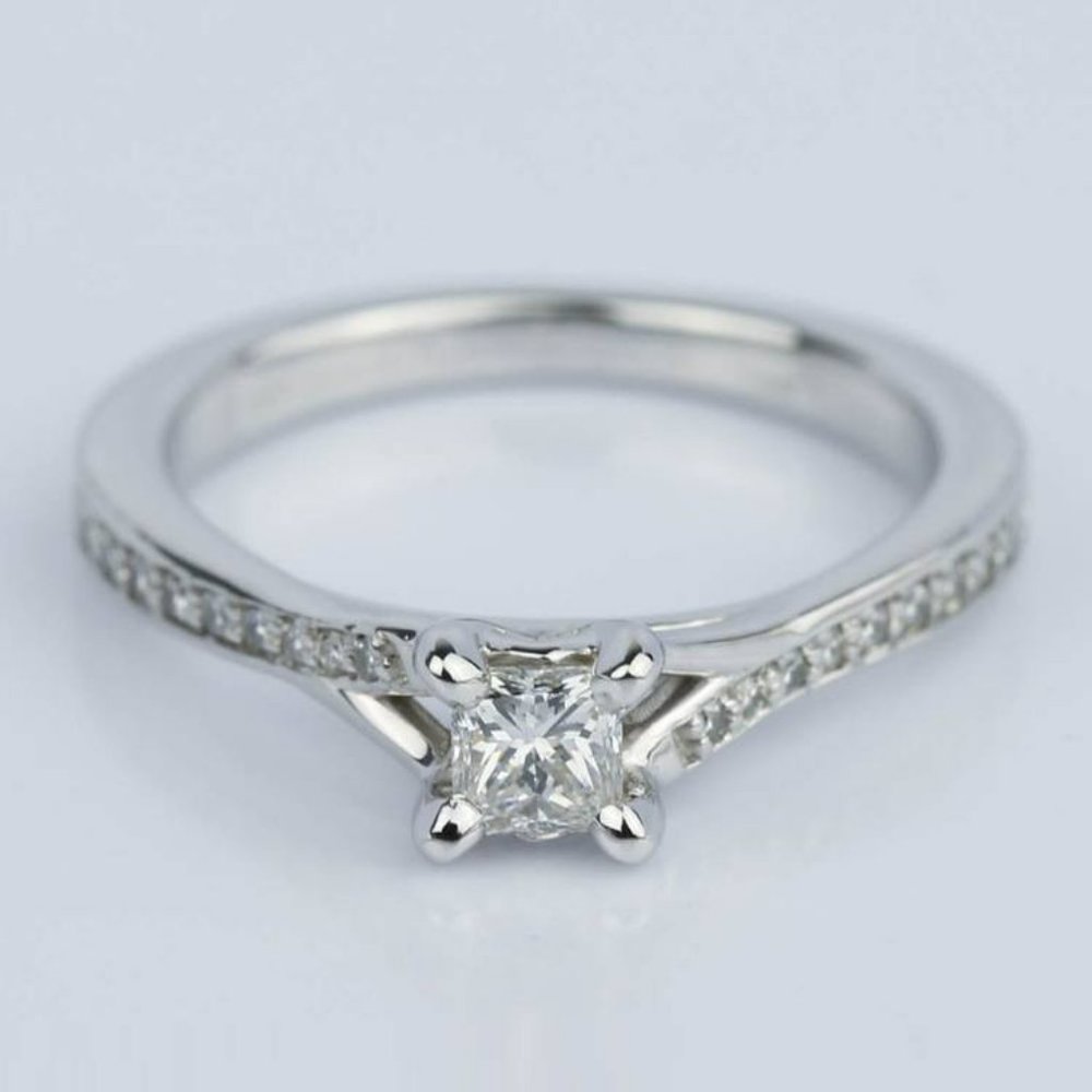 0.25 Ct Split Shank Princess Engagement Ring Gold